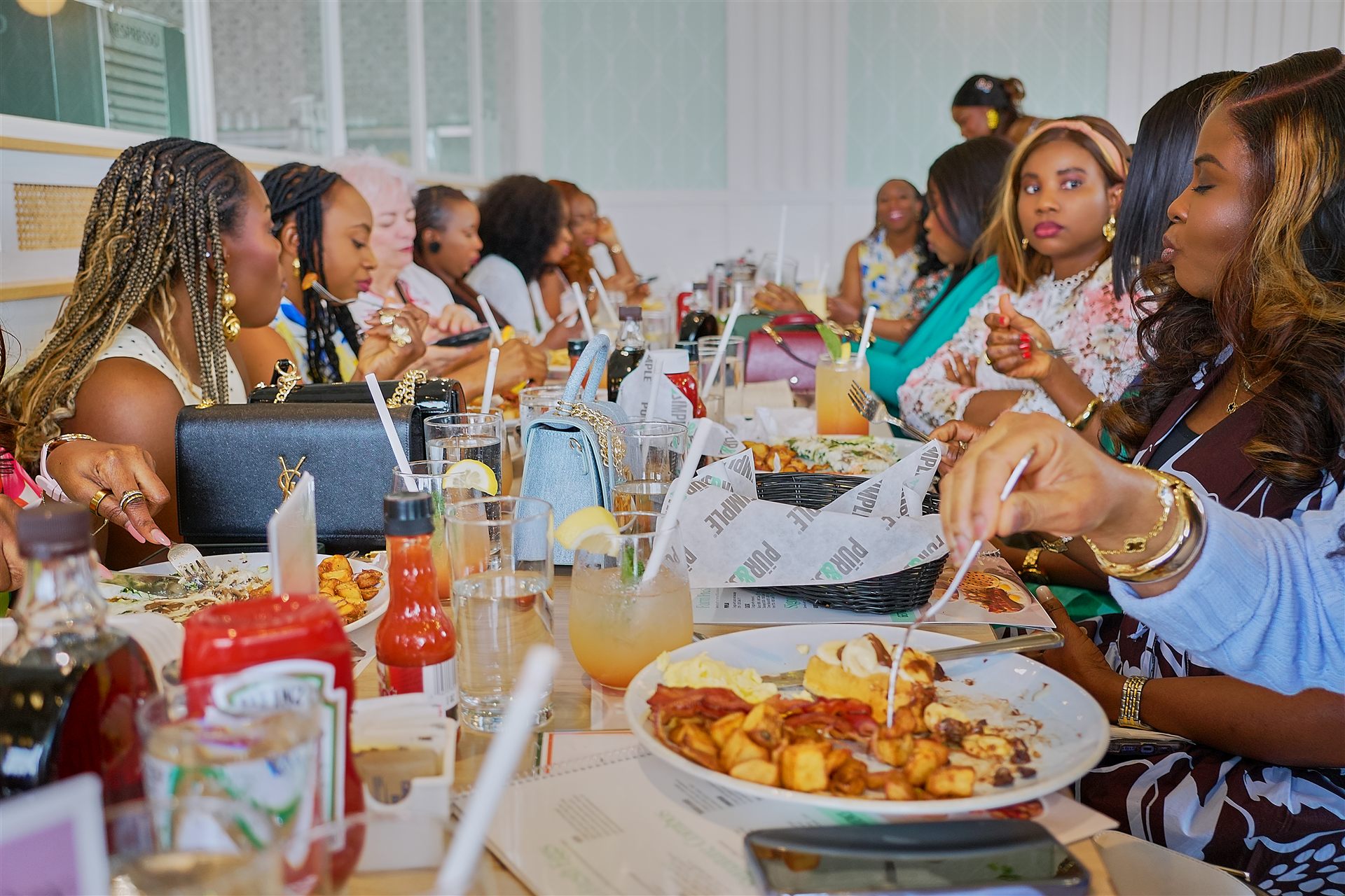 Mamas Time Out gallery moment